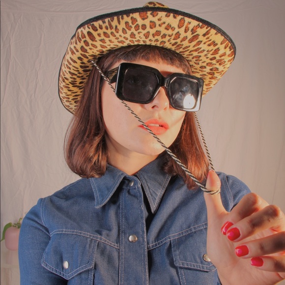 Vintage 1970’s Denim Button Up Top - Picture 7 of 9